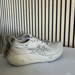 Used ASICS Gel Nimbus 26 Feather Grey Black 1011B794-021 Men's- no insoles